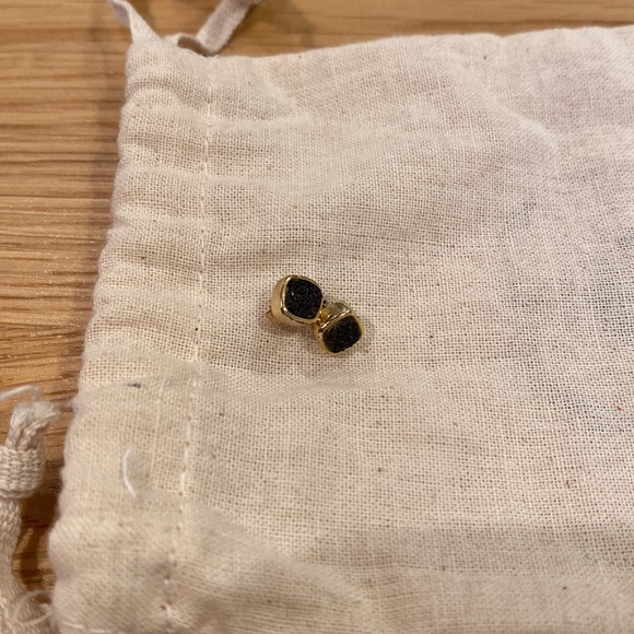 Gold Plated Earrings with black stone - Picture 2 of 4